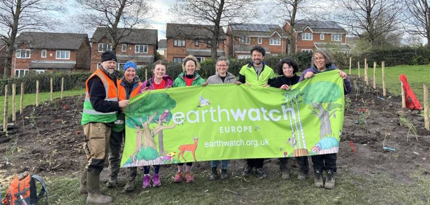 Tiny Forest Planting Day at Bensham Grove (Photo Credit: Earthwatch Europe)
